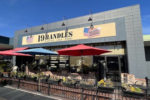 19 Handles Pub & Grill